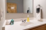 Full bath 1